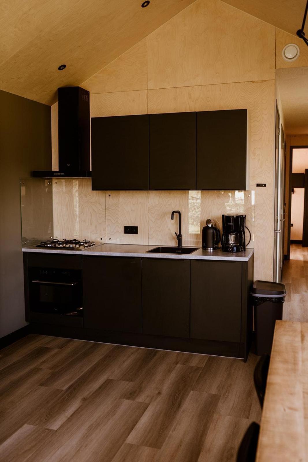 ホテル Tiny House Xxl Bant 部屋 写真